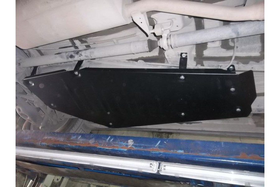 Toyota Rav4 IV (XA40) 2012-2019 V-all защита топливного бака / сталь 2,0 мм
