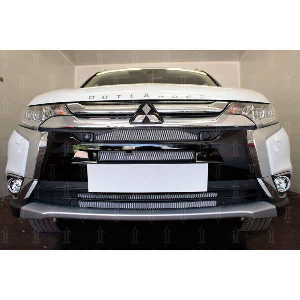 Защита радиатора Mitsubishi Outlander III 2015-2018 (4 части) chrome с парктроником
