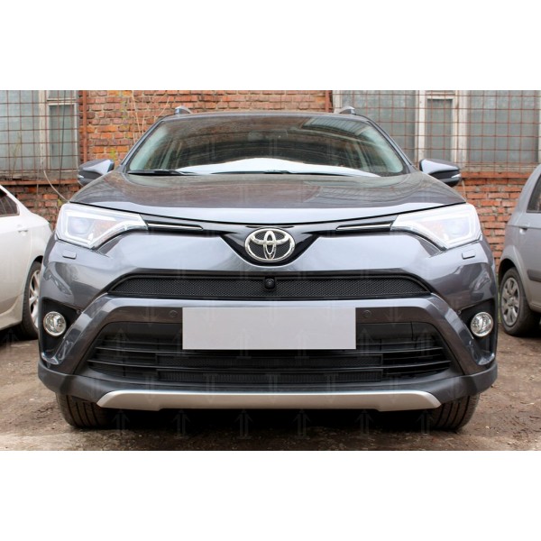 Защита радиатора Toyota Rav4 2015- (с камерой) black верх