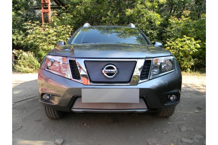 Защита радиатора Nissan Terrano 2014- chrome верх 