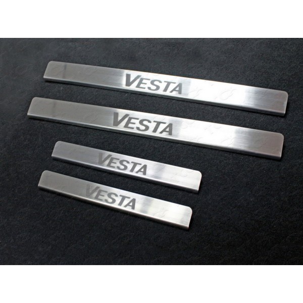 Накладки на пороги (лист шлифованный надпись Vesta)