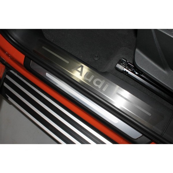 Накладки на пластиковые пороги (лист шлифованный надпись Audi) 4шт